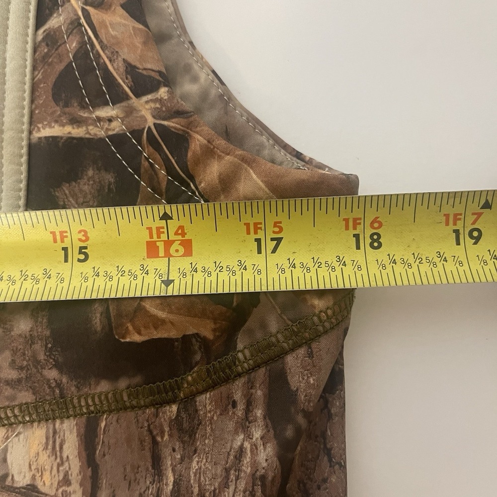Cabela's Women's Large Woodland Camo Fleece Lined Hunting Vest Zip Pockets - Picture 11 of 13